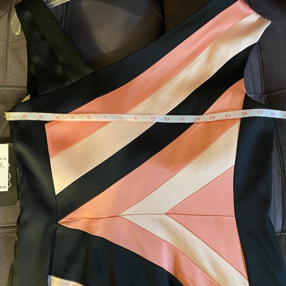 Colorblocked Satin Cocktail/Party Dress by Jax. - Picture 7 of 9
